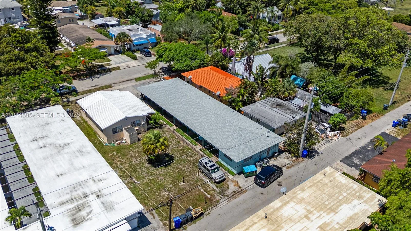 1938 Pierce St, Hollywood, FL 33020 photo 9