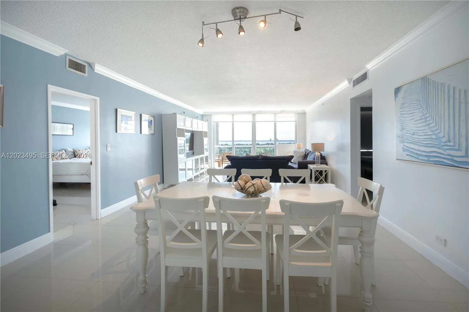 5601 Collins Ave # 1420, Miami Beach, FL 33140