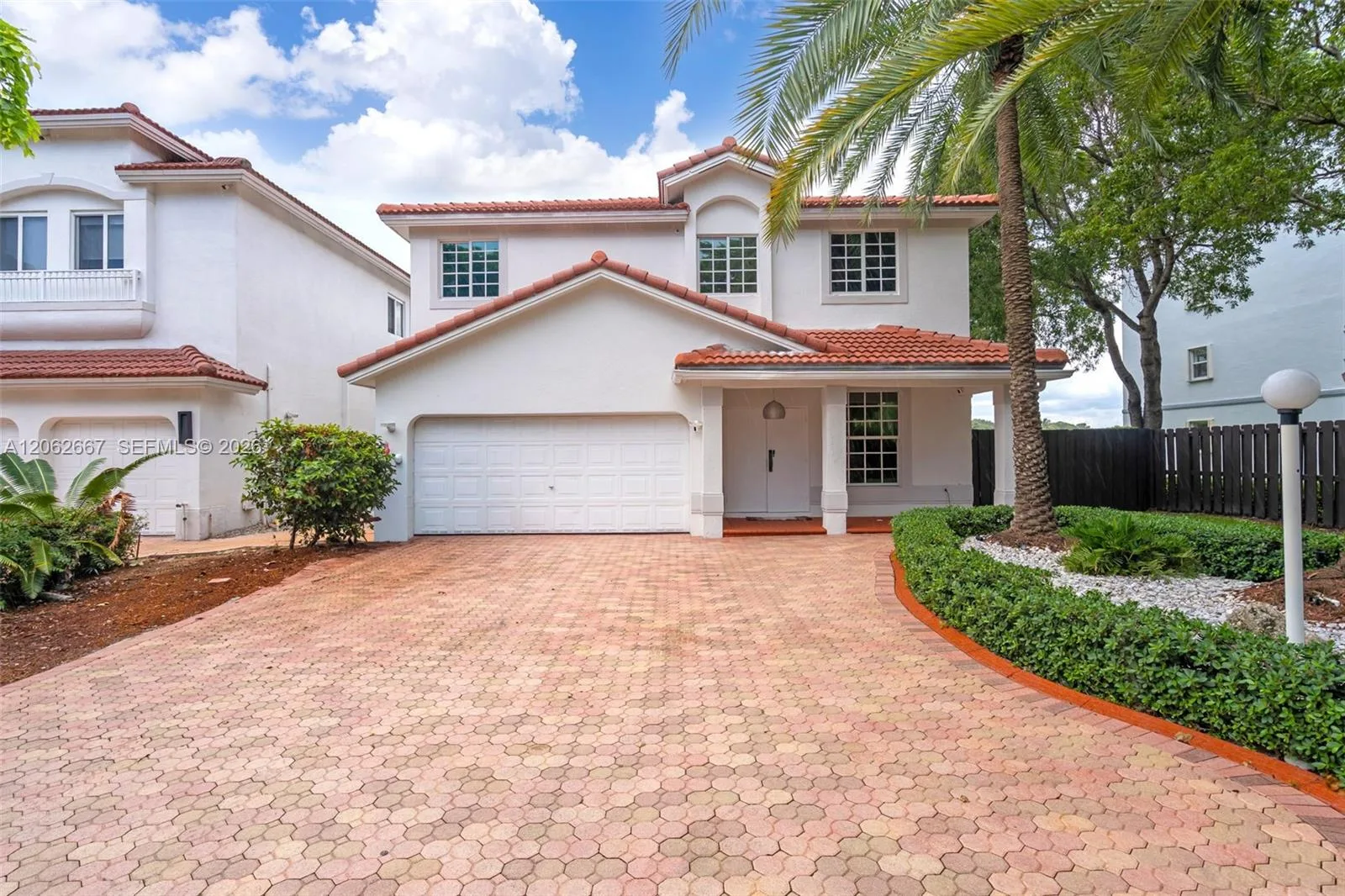 10867 NW 59th St, Doral, FL 33178
