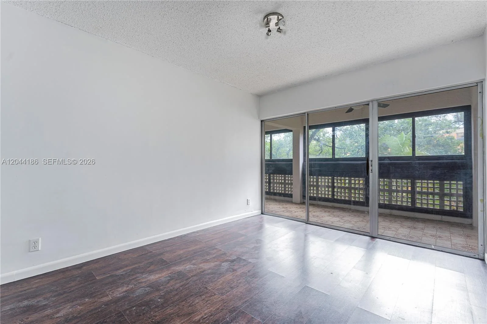 3301 Spanish Moss Ter # 406, Lauderhill, FL 33319 photo 9