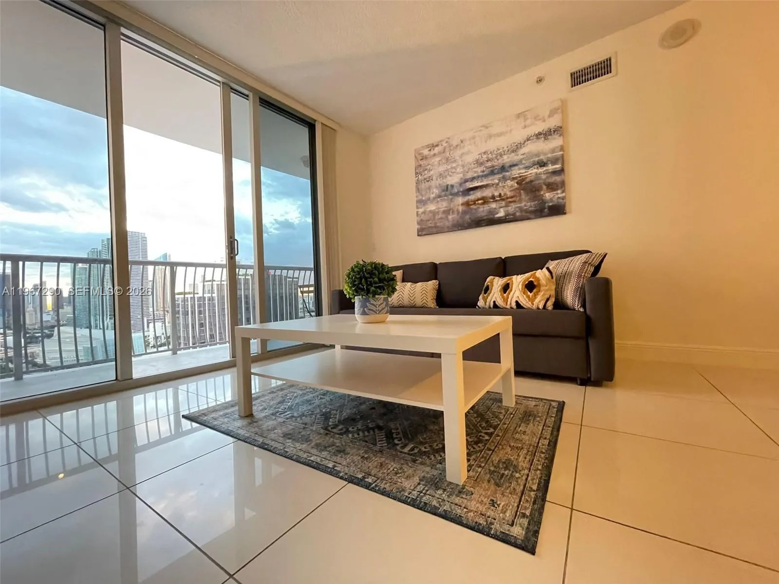 1750 N Bayshore Dr # 2710, Miami, FL 33132 photo 10