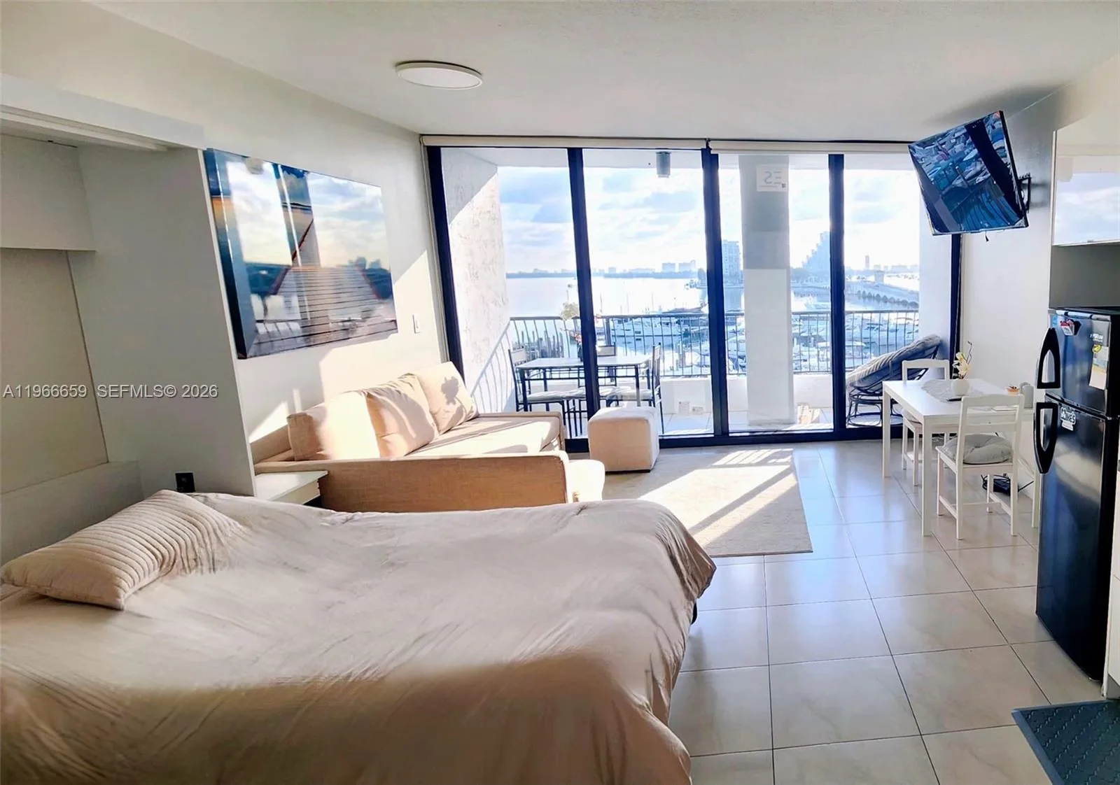 555 NE 15th St # 516, Miami, FL 33132 photo 2