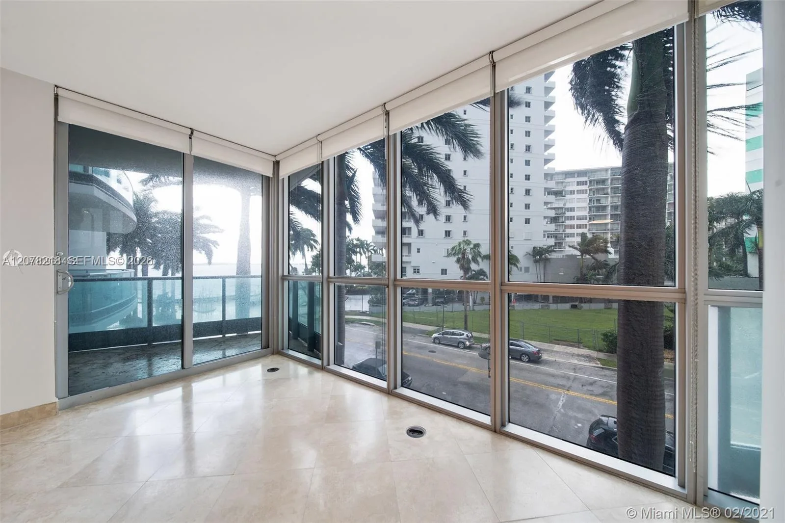 1331 Brickell Bay Dr # 208, Miami, FL 33131 photo 5