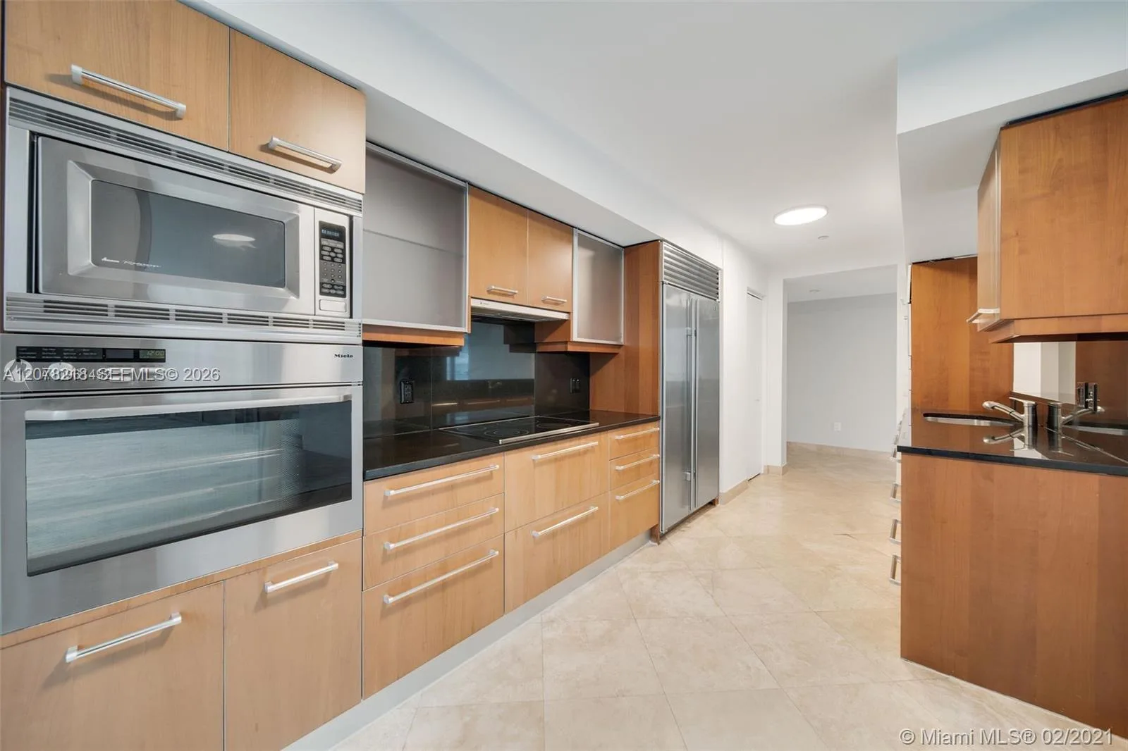 1331 Brickell Bay Dr # 208, Miami, FL 33131 photo 9