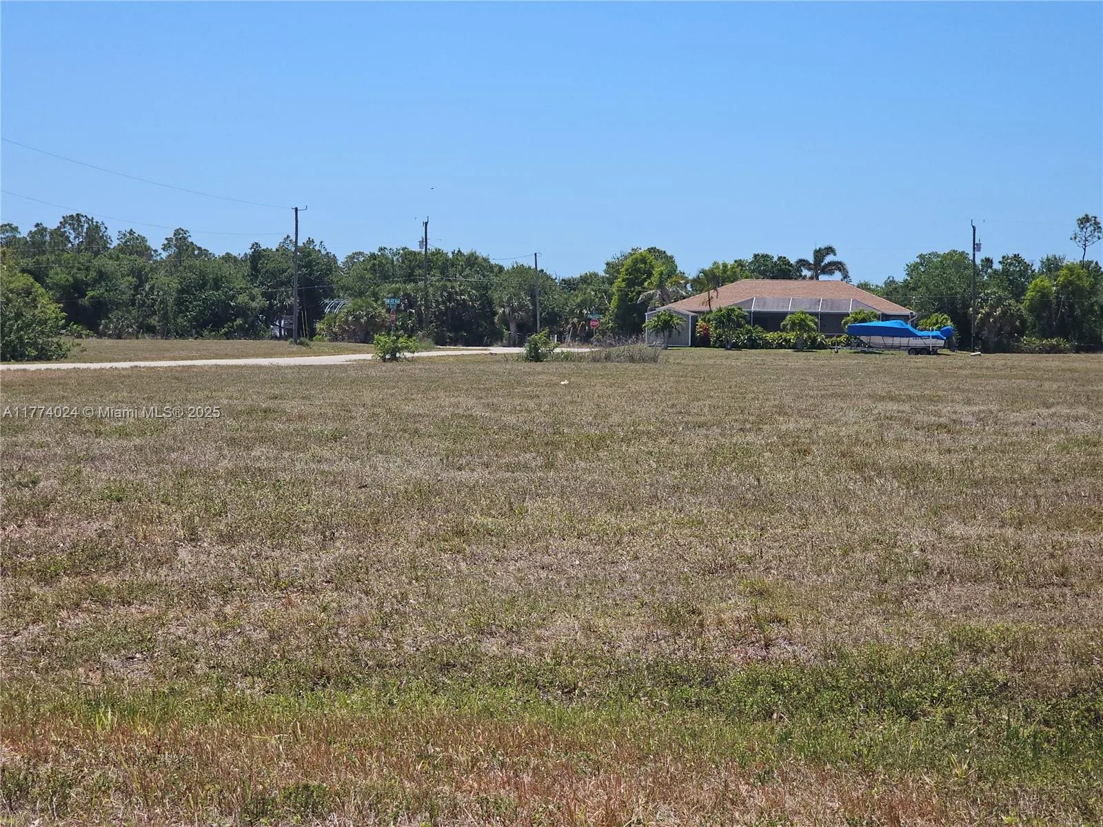 4134 NW 39 TH PL, Cape Coral, FL 33993 photo 4