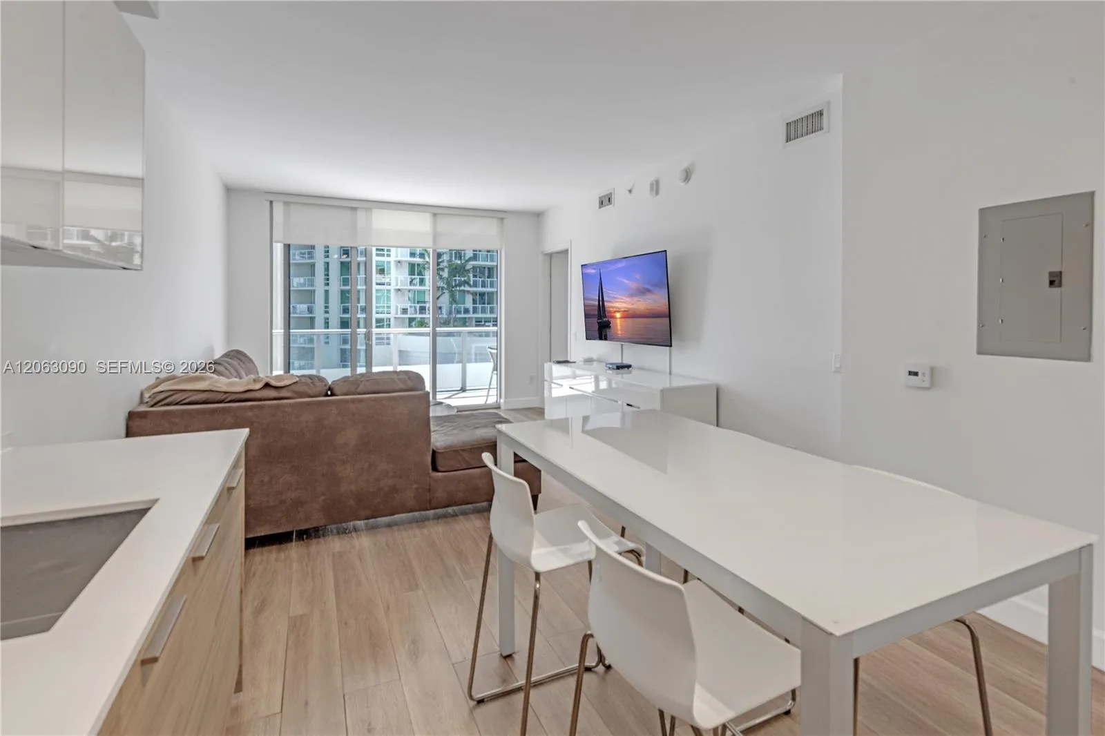 1300 Brickell Bay Dr # 903, Miami, FL 33131 photo 9