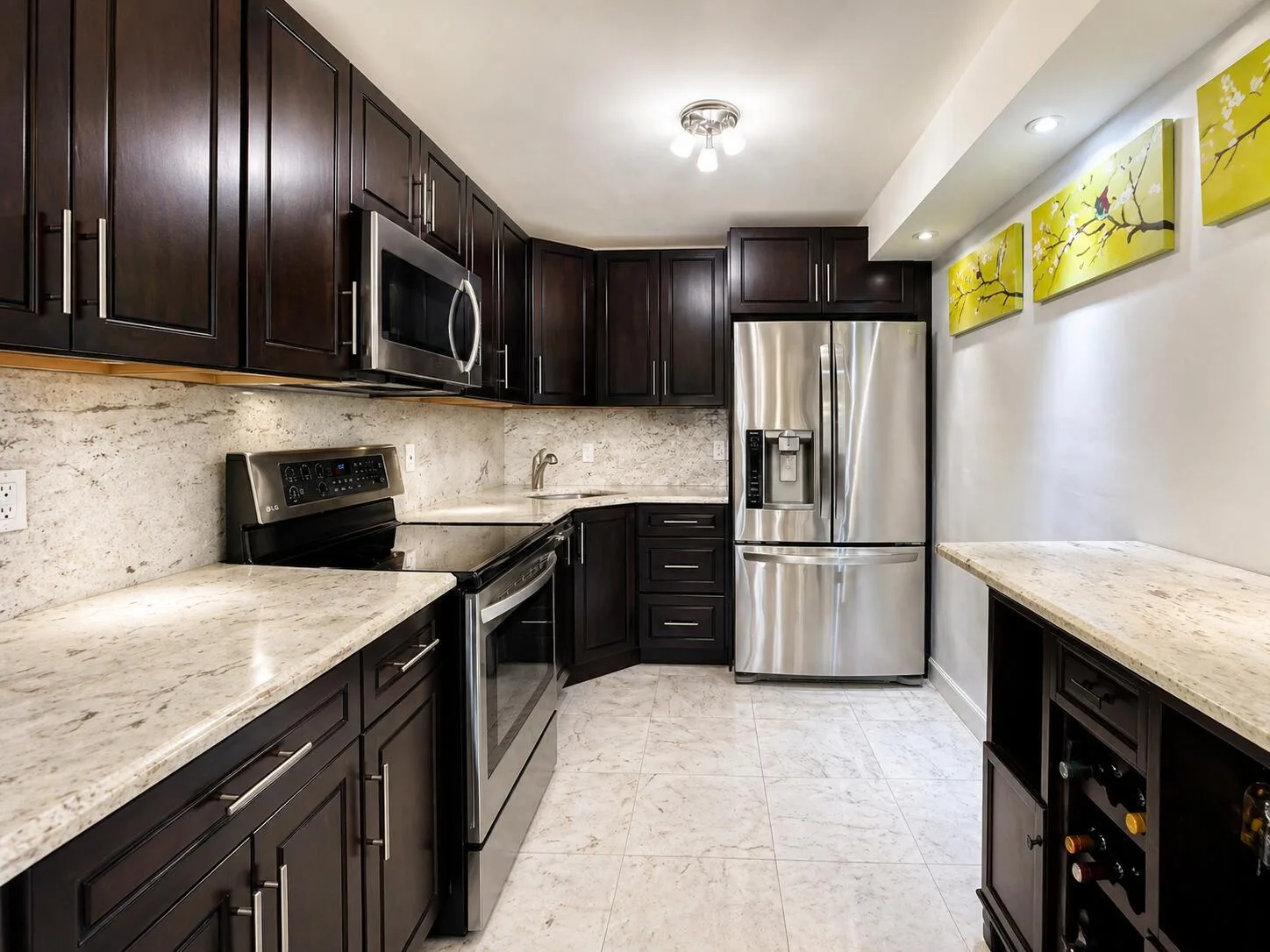 7000 NW 17th Street # 203, Plantation, FL 33313