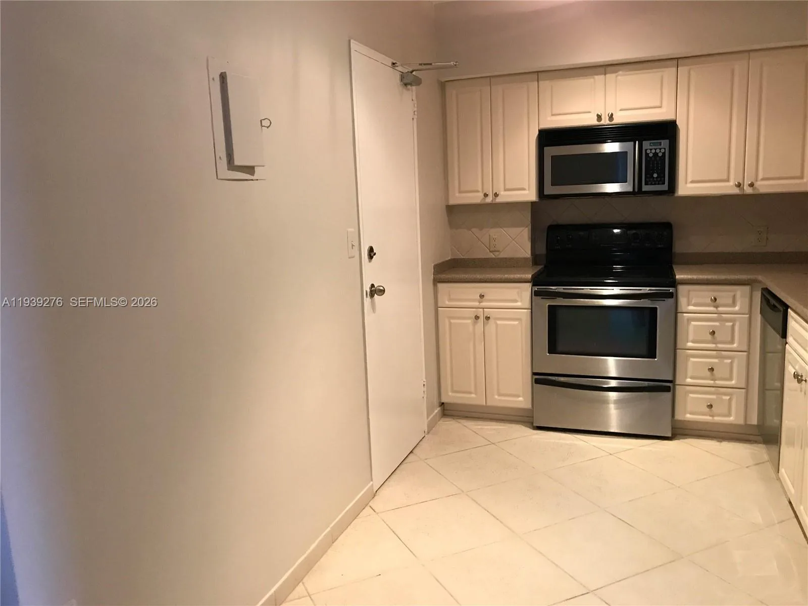 10185 Collins Ave # 318, Bal Harbour, FL 33154 photo 11