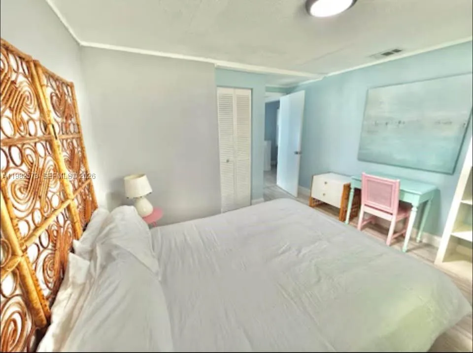 213 N E St, Lake Worth, FL 33460 photo 12