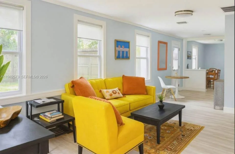 213 N E St, Lake Worth, FL 33460 photo 4
