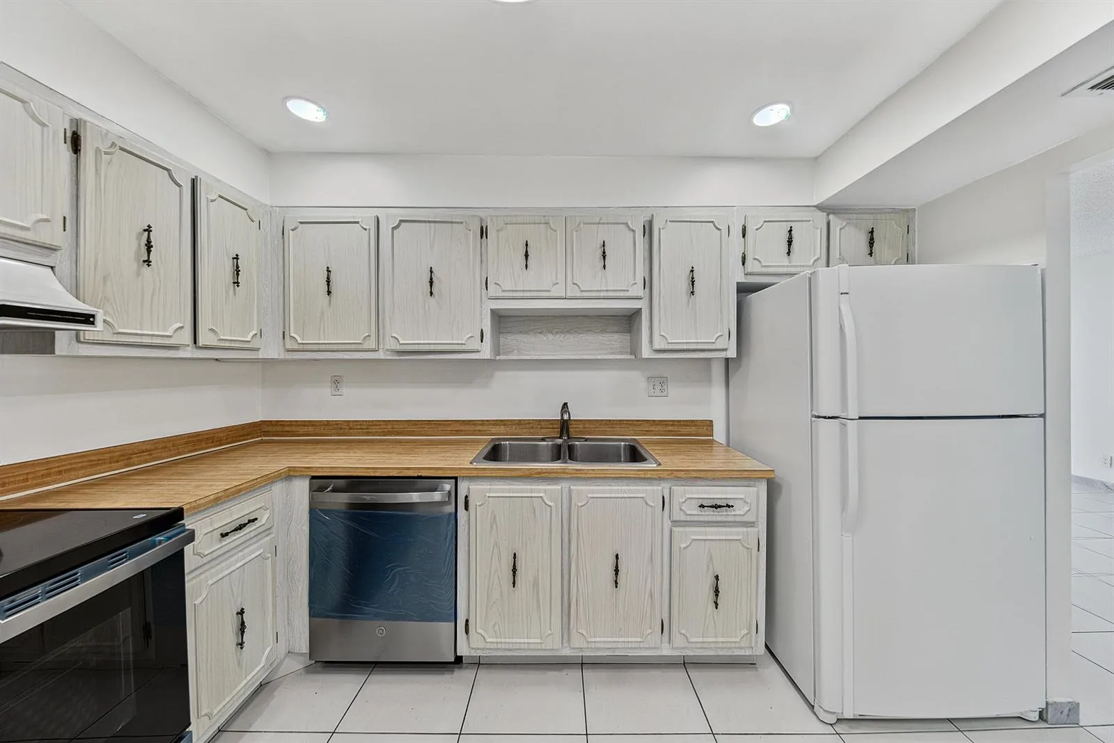 531 N Ocean Boulevard # 805, Pompano Beach, FL 33062 photo 12