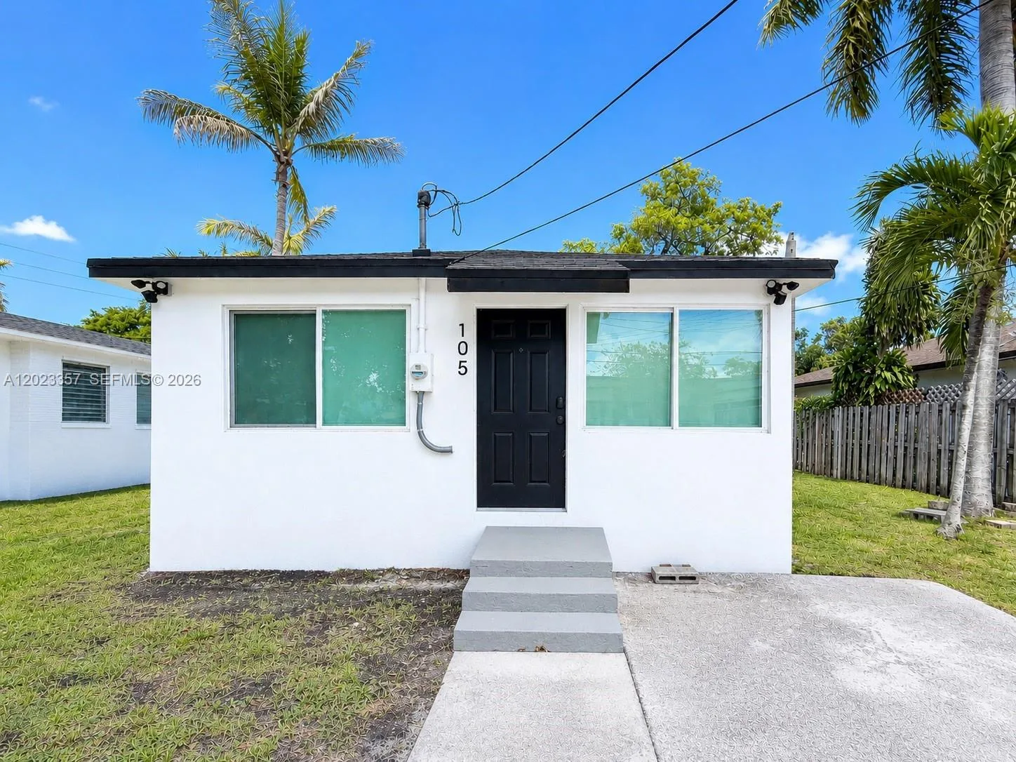105 SW 4th Ave # 0, Hallandale Beach, FL 33009
