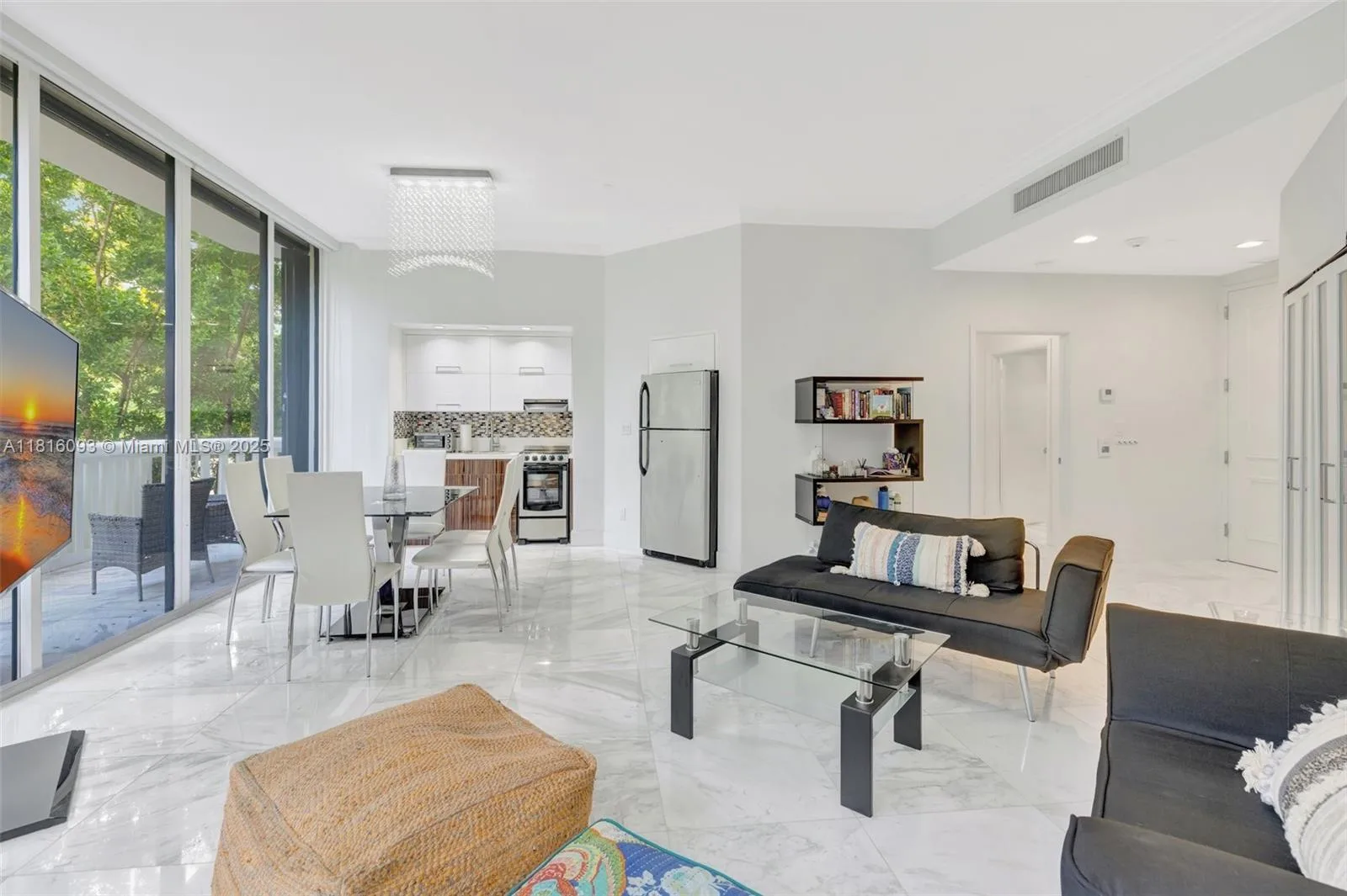 2000 Island Blvd # 204, Aventura, FL 33160 photo 5
