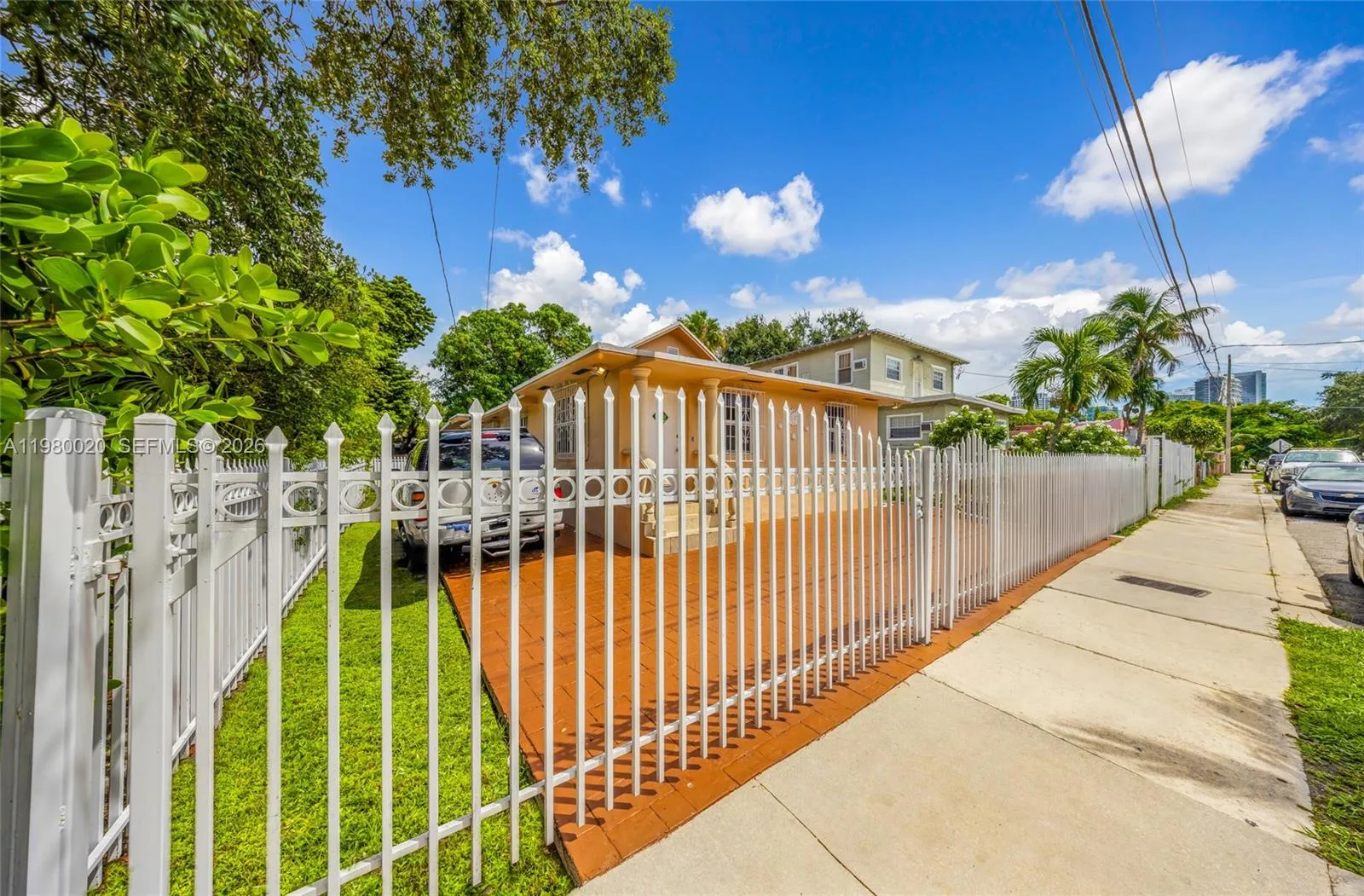 287 NW 31st St, Miami, FL 33127 photo 4