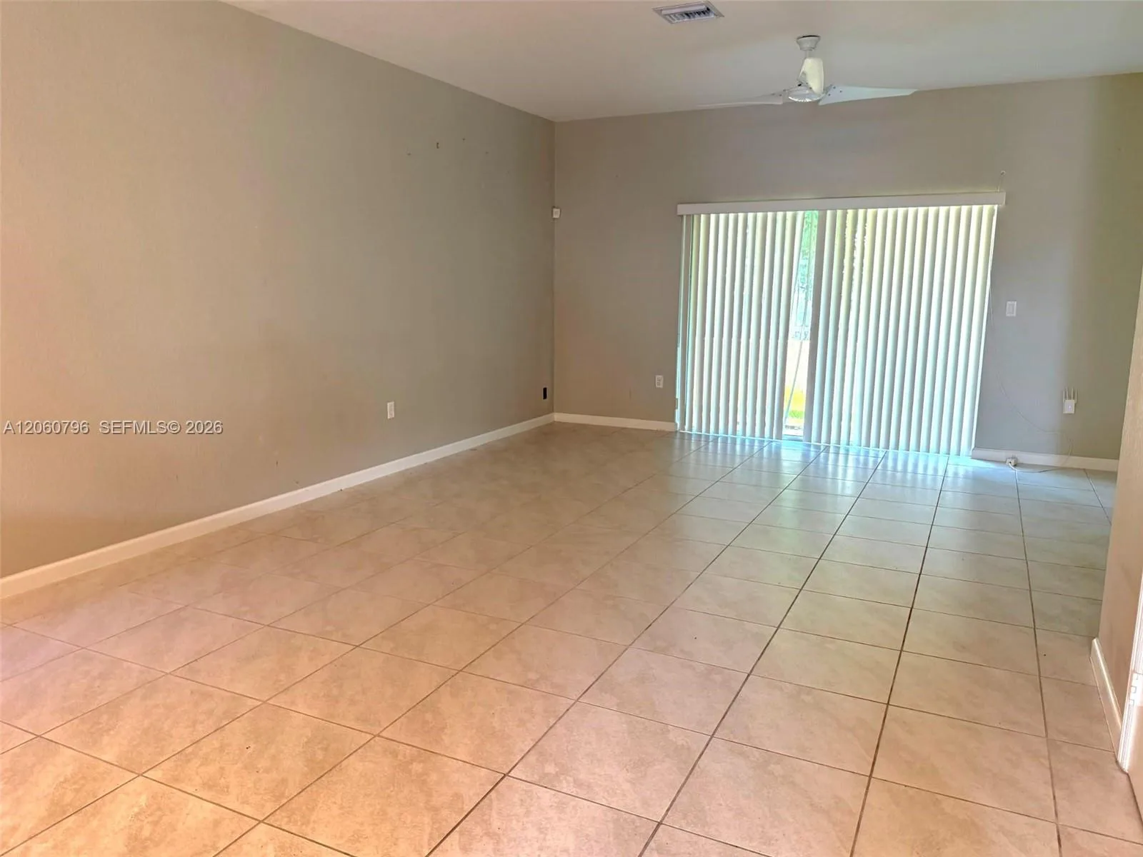 2800 NW 180th St # 2800, Miami Gardens, FL 33056 photo 4