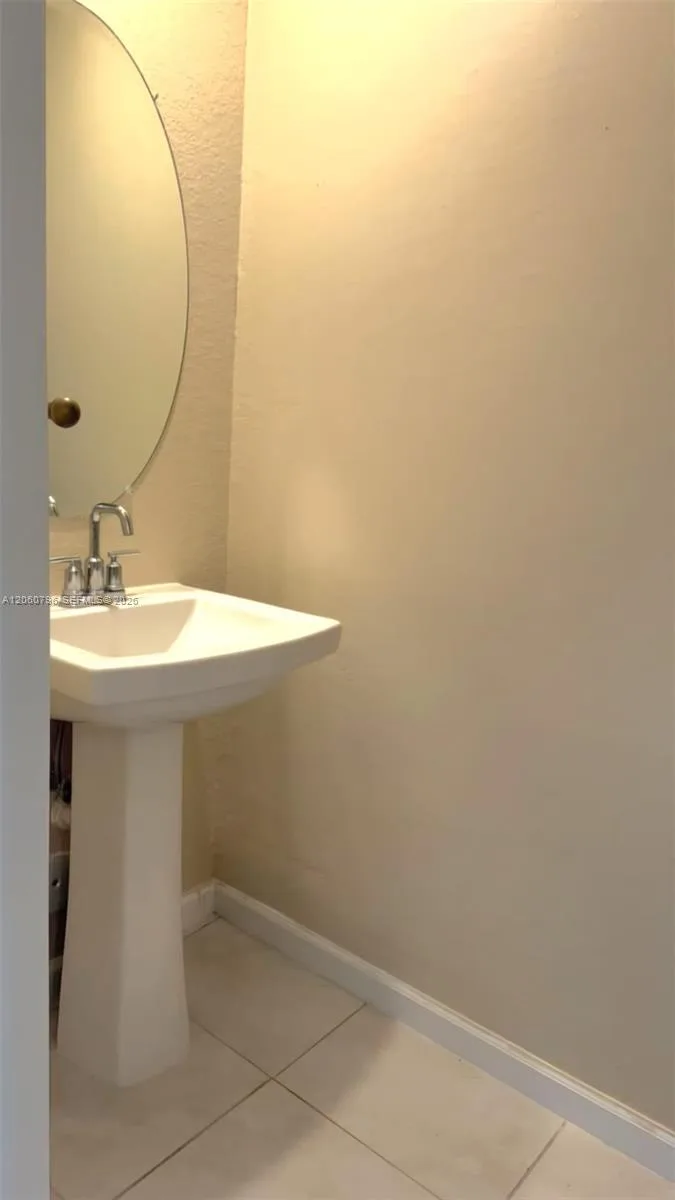 2800 NW 180th St # 2800, Miami Gardens, FL 33056 photo 5