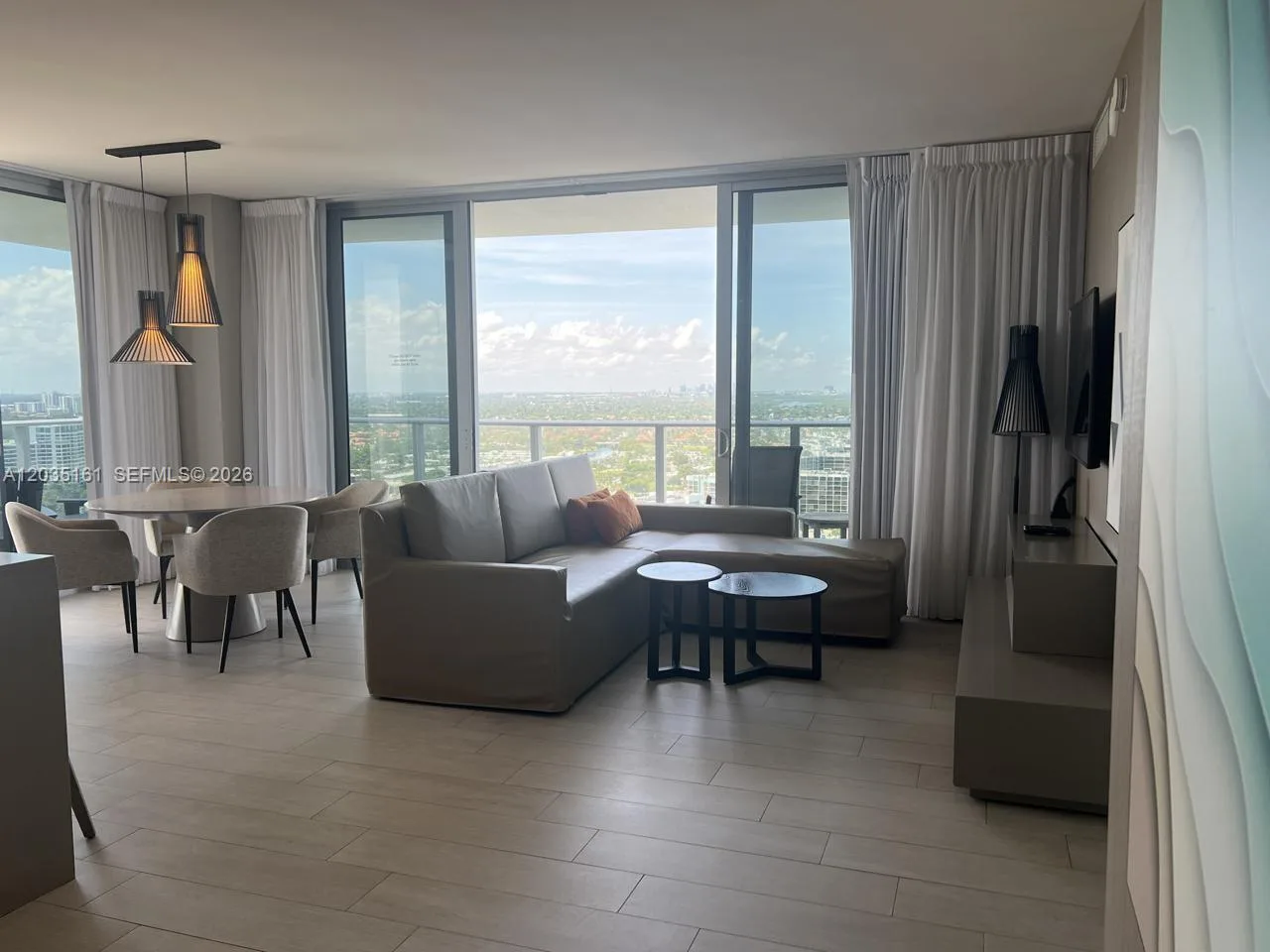 4010 S OCEAN DR # R2402, Hollywood, FL 33019