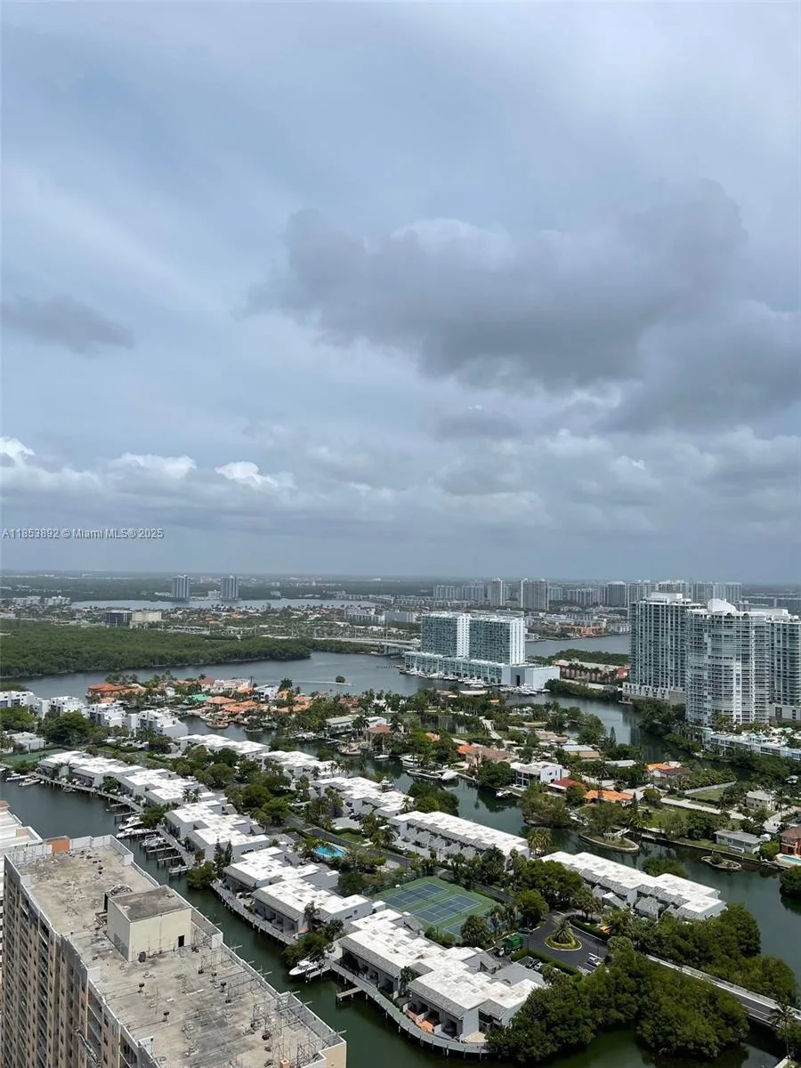 15901 Collins Ave # 3405, Sunny Isles Beach, FL 33160 photo 3