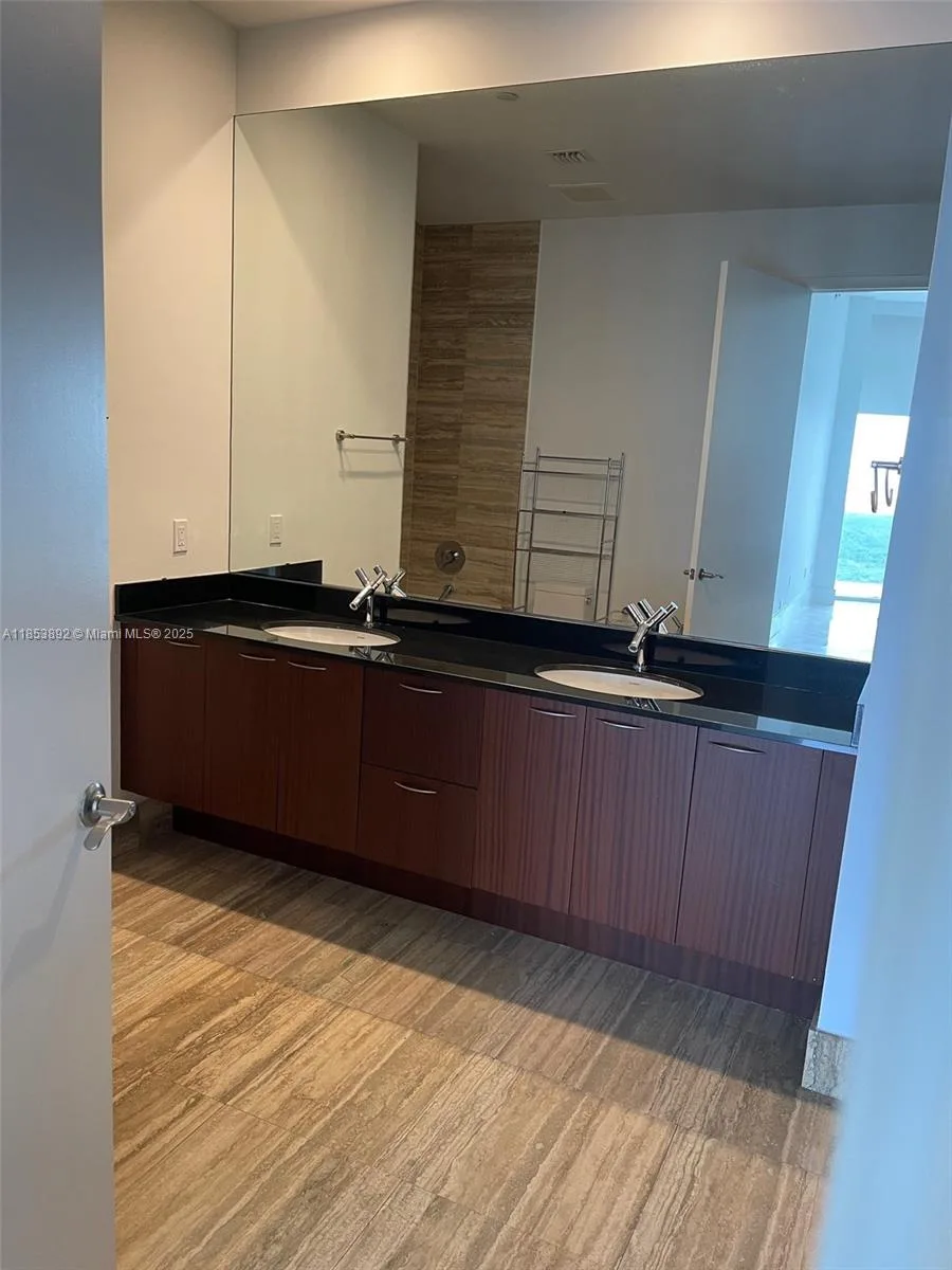 15901 Collins Ave # 3405, Sunny Isles Beach, FL 33160 photo 7