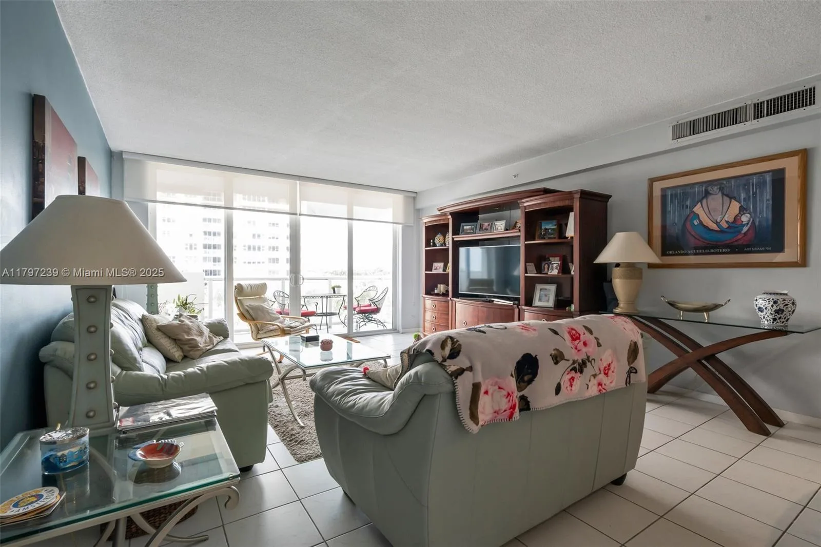 5601 Collins Ave # 615, Miami Beach, FL 33140 photo 9