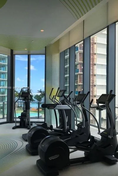 501 NE 31st St # 1904, Miami, FL 33137 photo 9