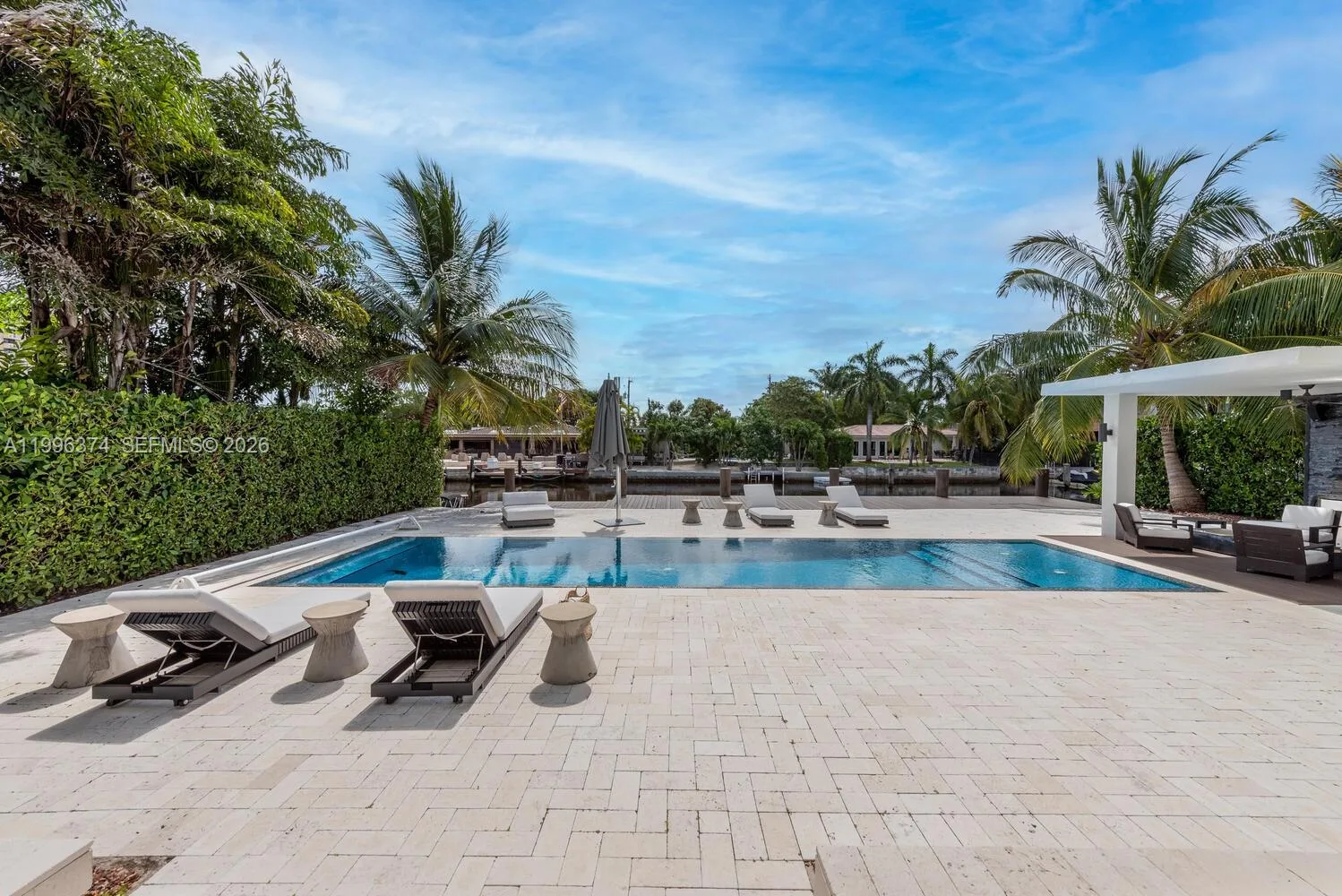 13145 Coronado Ln, North Miami, FL 33181 photo 13