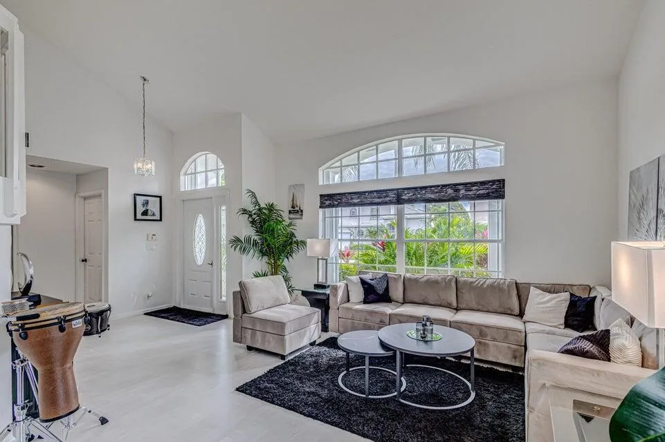 18174 SE Fairview Circle, Tequesta, FL 33469 photo 7