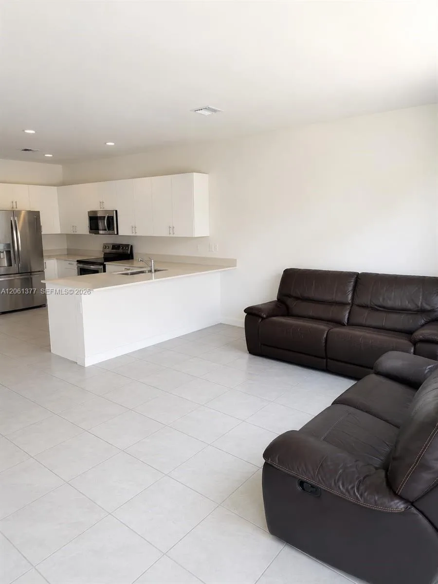 11916 SW 246th Ln, Homestead, FL 33032 photo 6