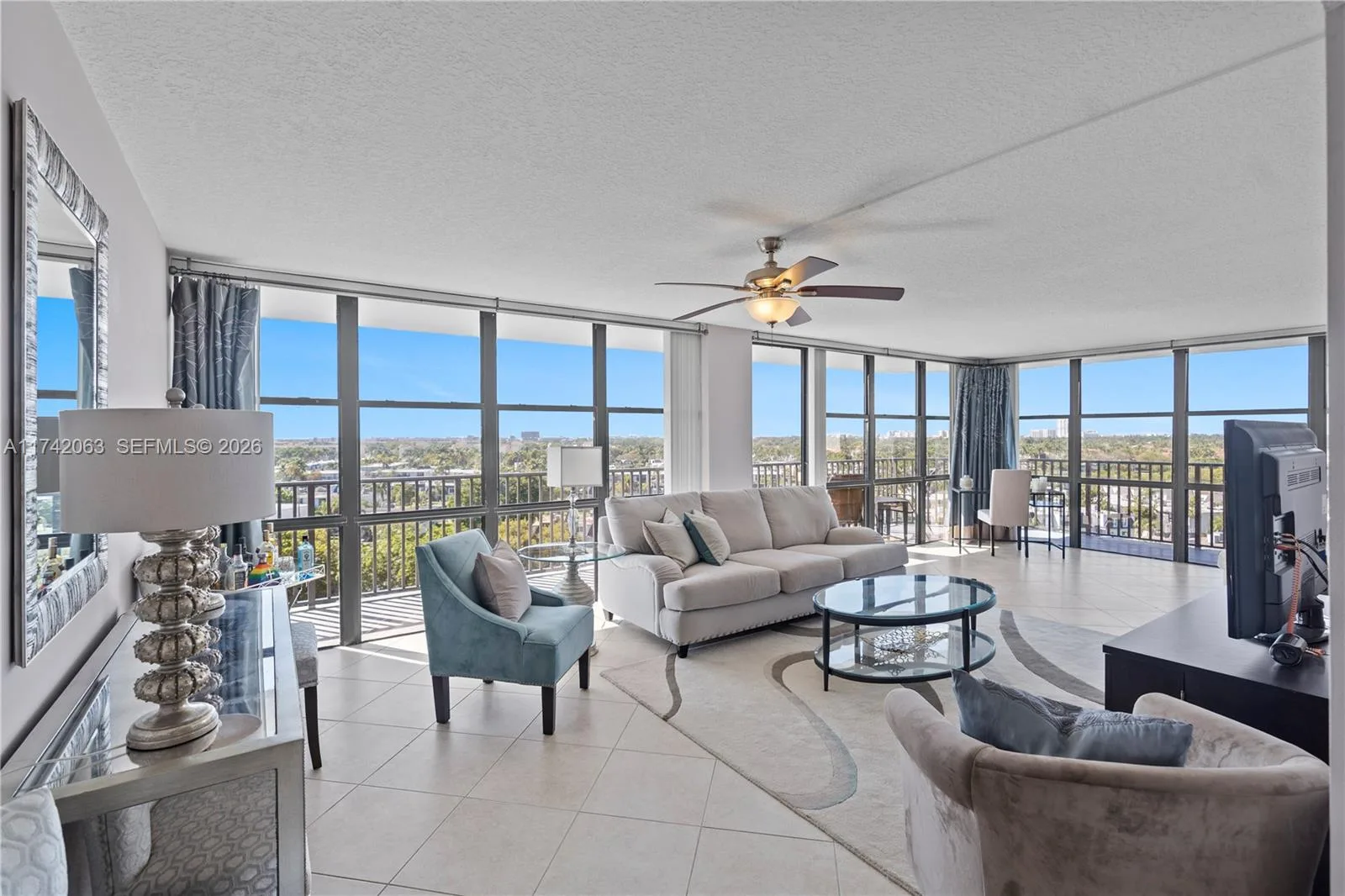800 Parkview Dr # 909, Hallandale Beach, FL 33009 photo 6