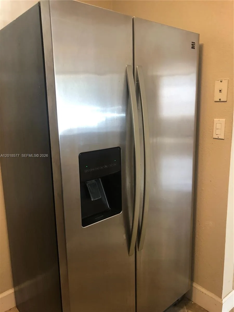 9350 Fontainebleau Blvd # 204, Miami, FL 33172 photo 11