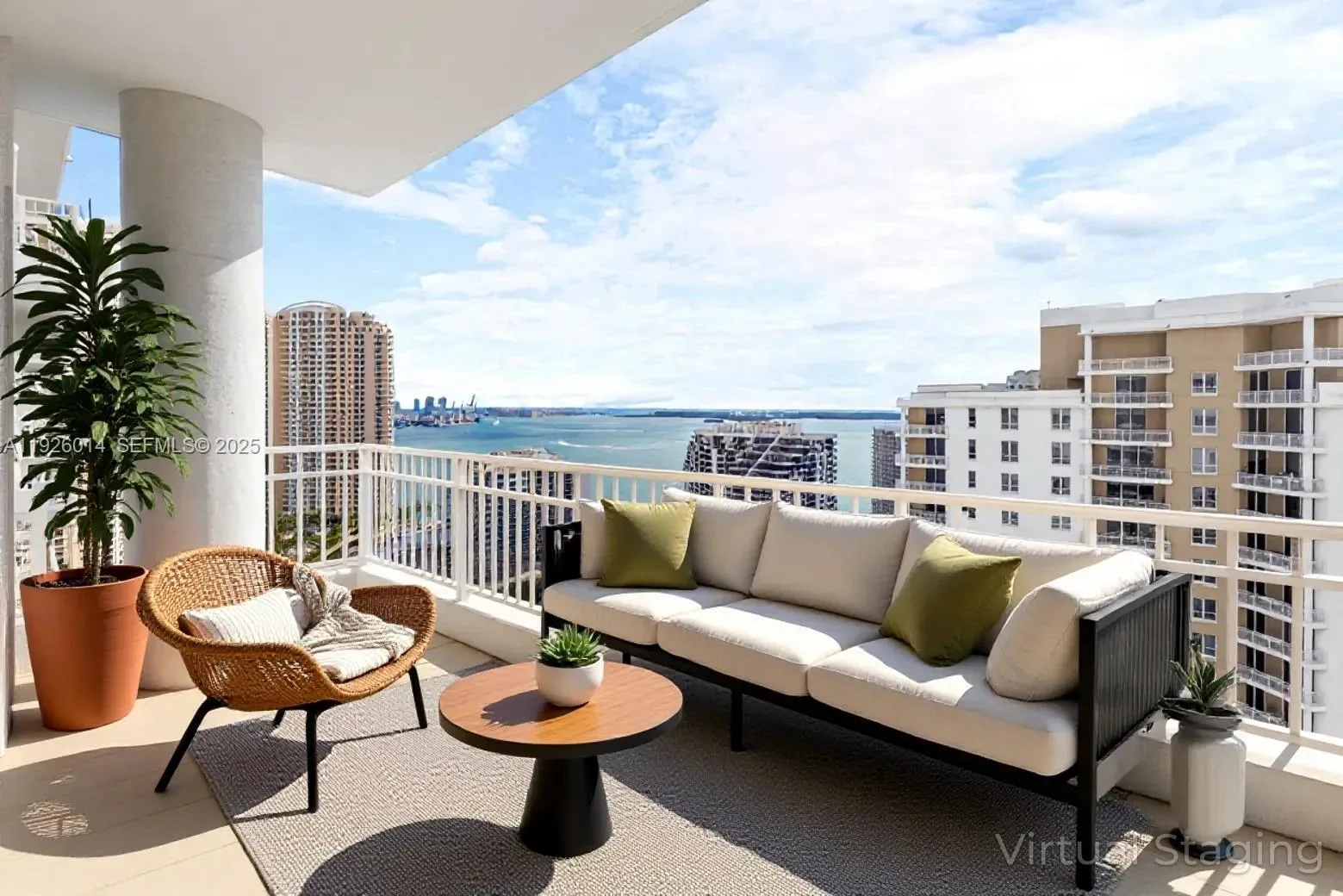 801 Brickell Key Blvd # 2607, Miami, FL 33131