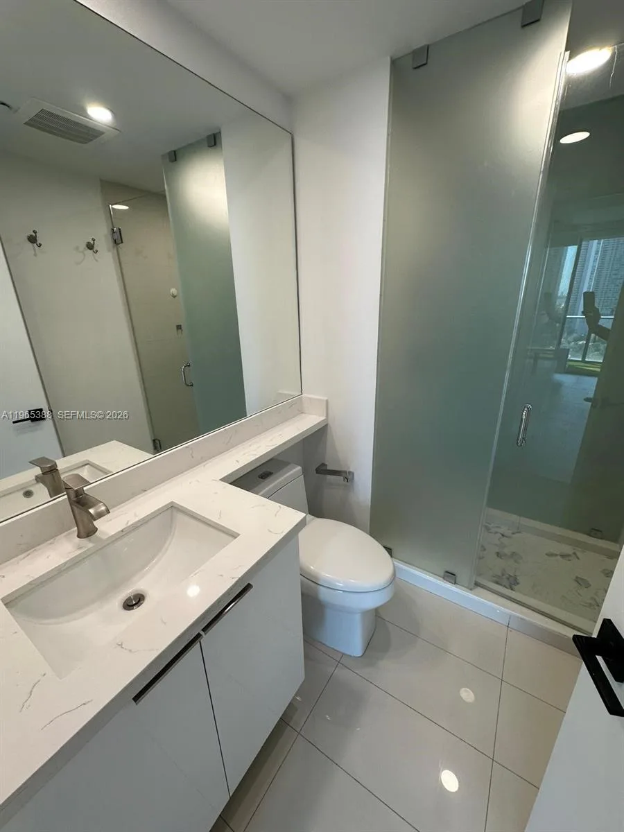 121 NE 34th St # 1505, Miami, FL 33137 photo 11