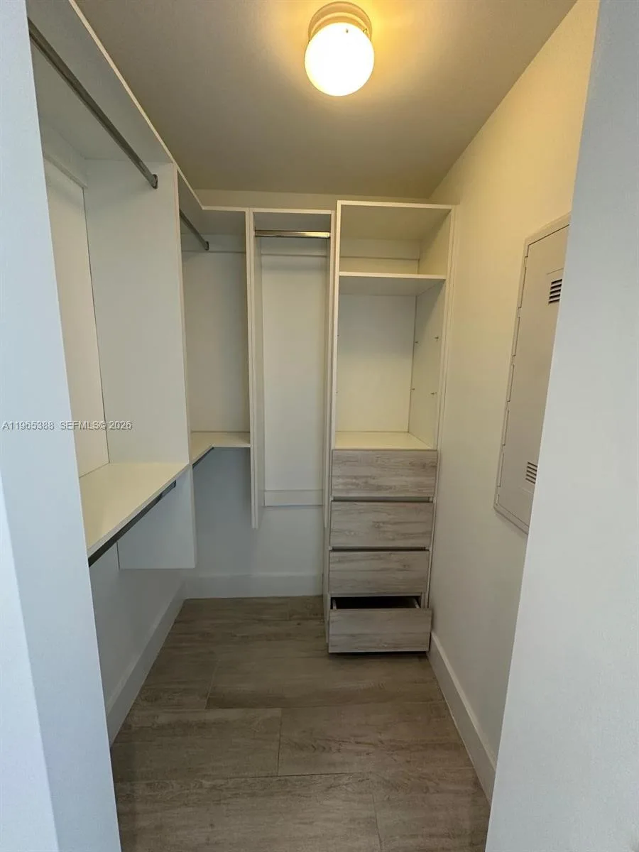 121 NE 34th St # 1505, Miami, FL 33137 photo 12