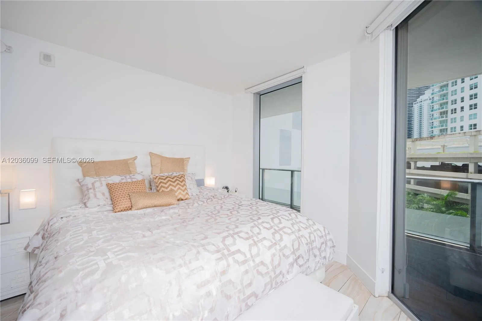 1300 Brickell Bay Dr # 710, Miami, FL 33131 photo 2