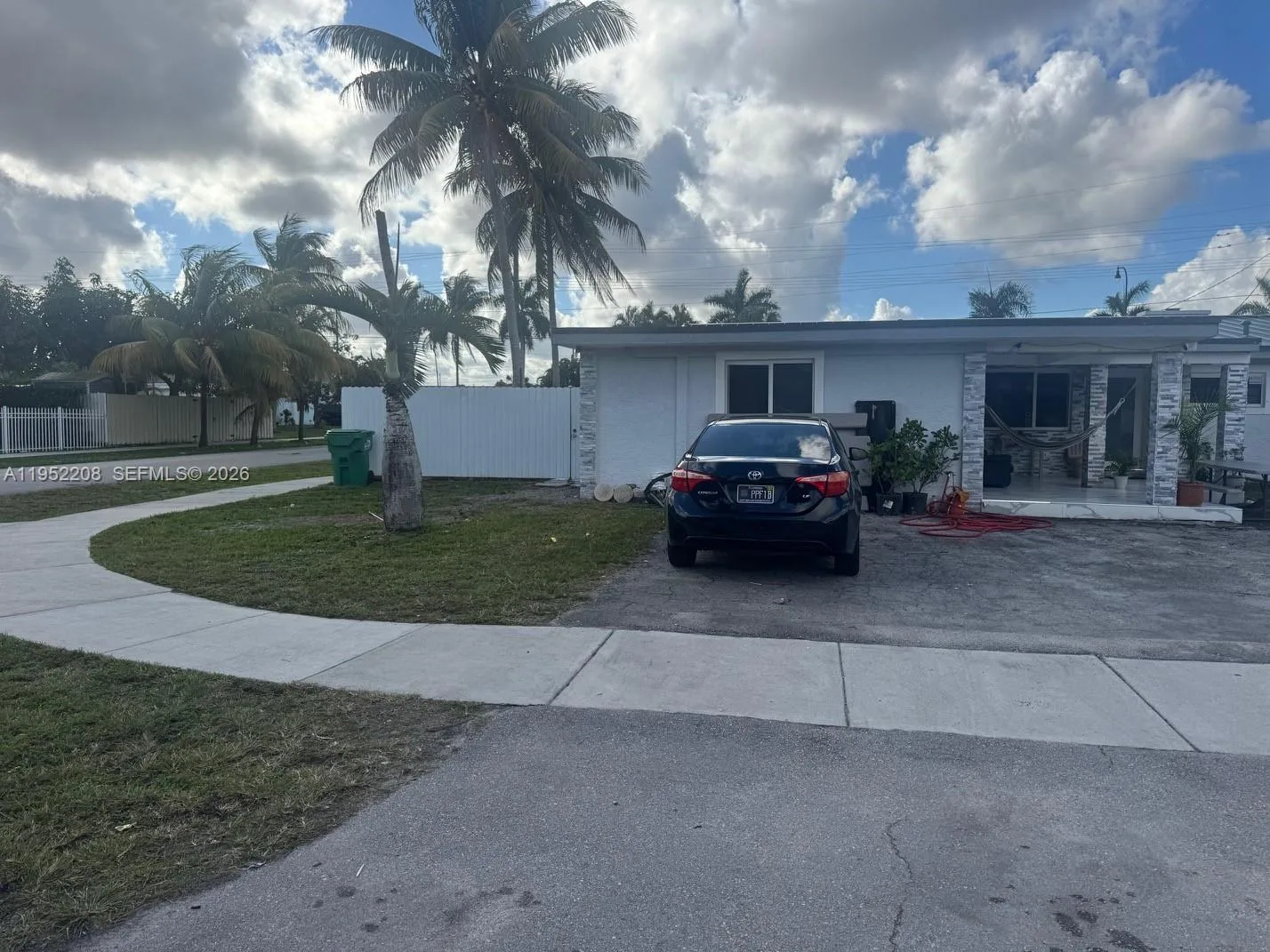 19700 NW 6th Pl, Miami Gardens, FL 33169 photo 4