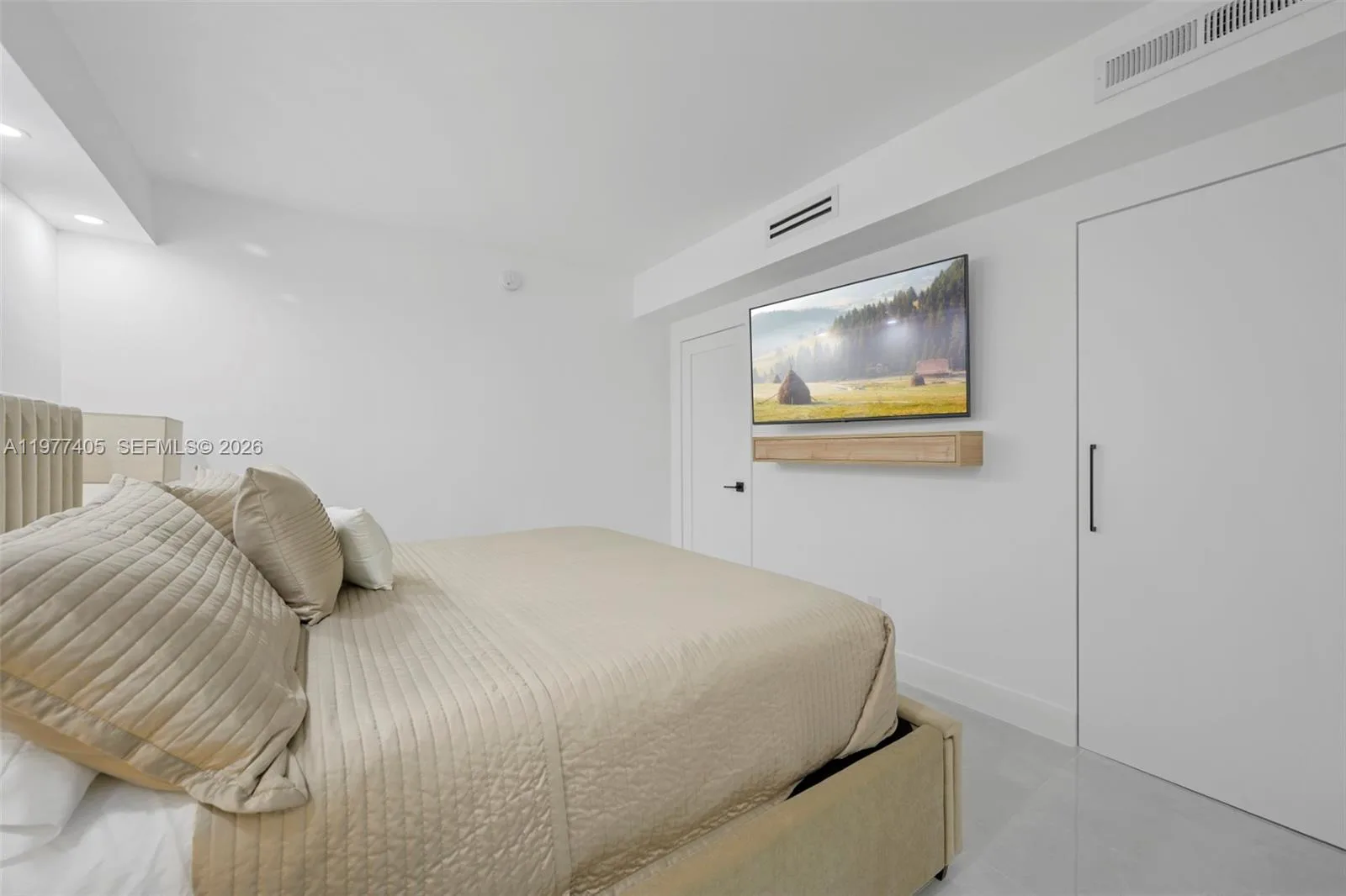 19370 Collins Ave # 507, Sunny Isles Beach, FL 33160 photo 12