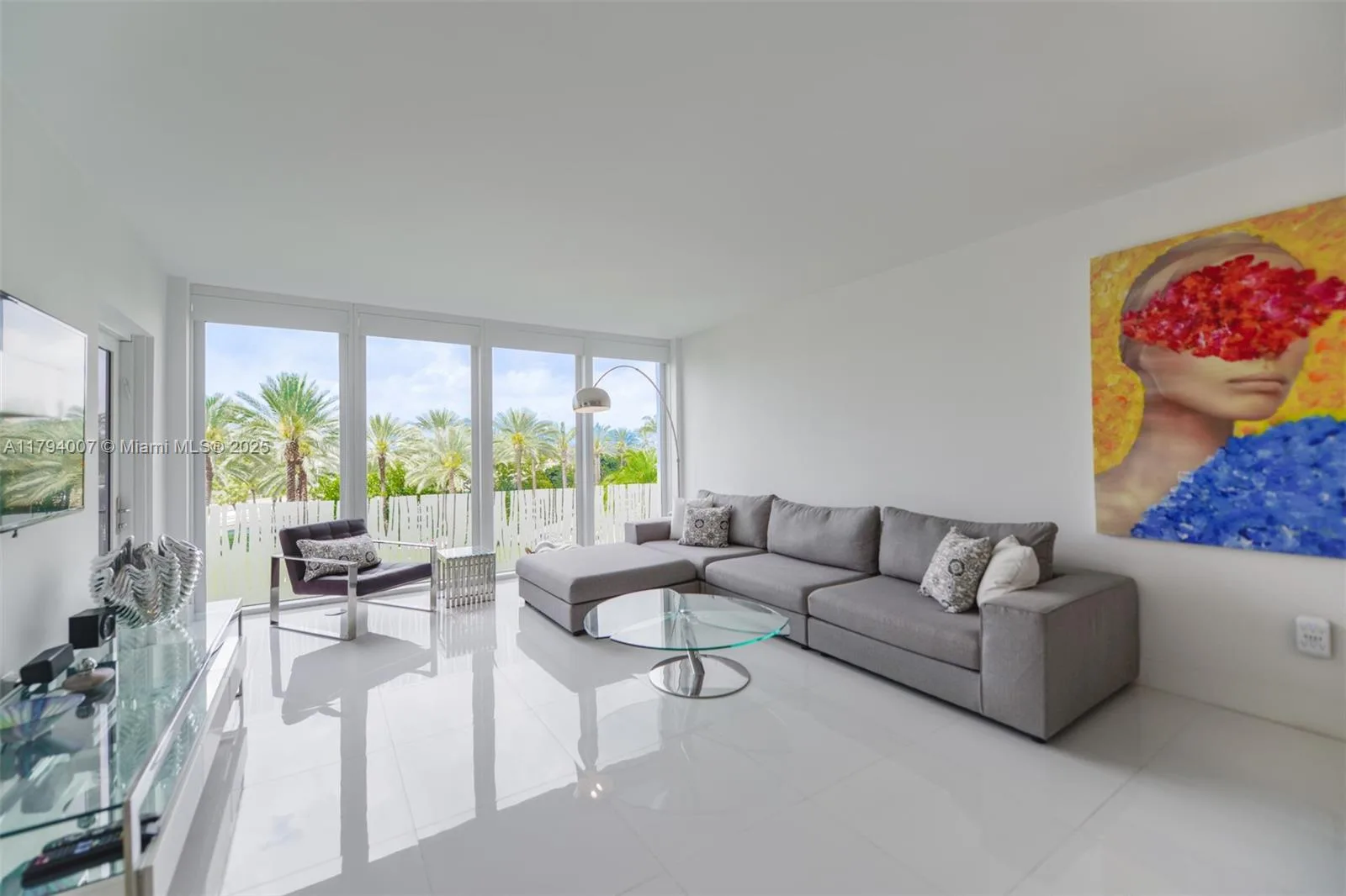 10275 Collins Ave # 326, Bal Harbour, FL 33154