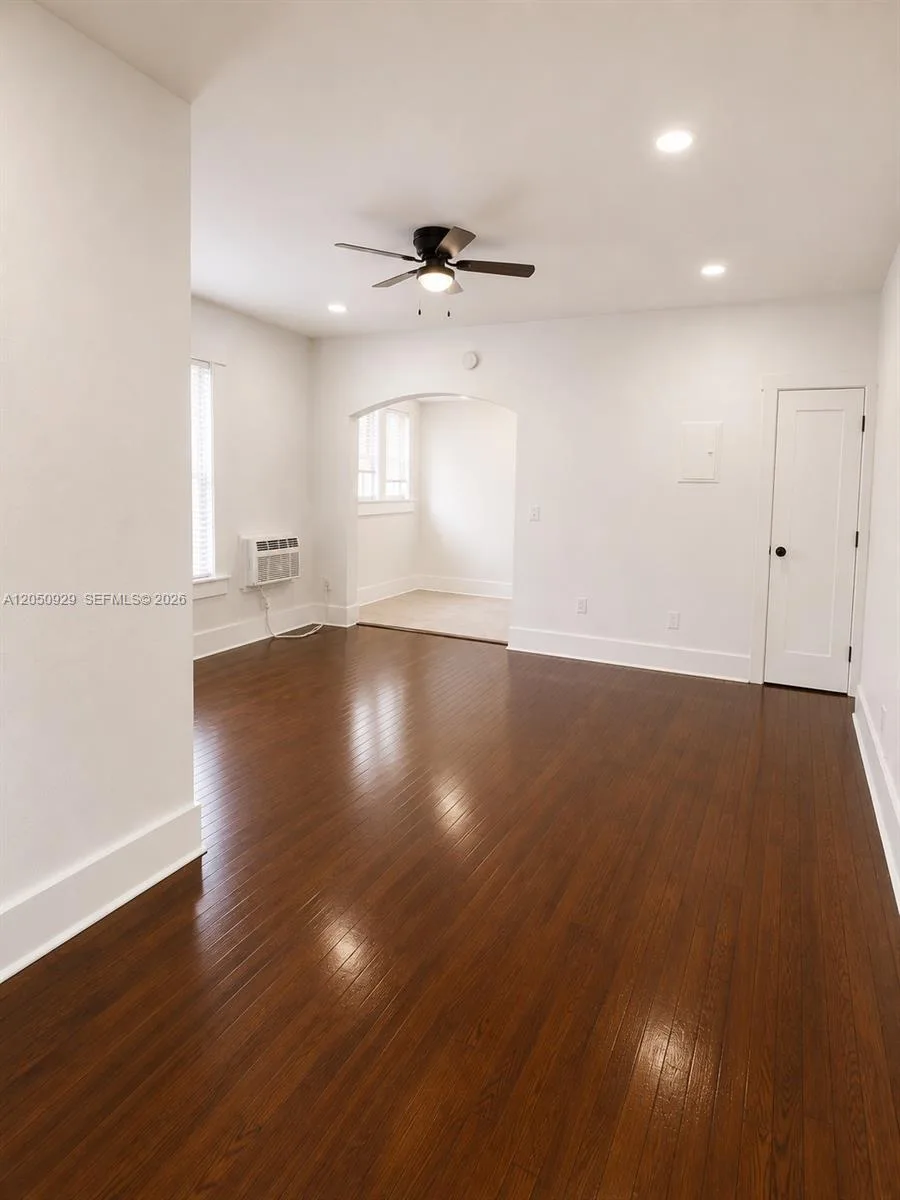 1319 Meridian Ave # 208, Miami Beach, FL 33139 photo 3