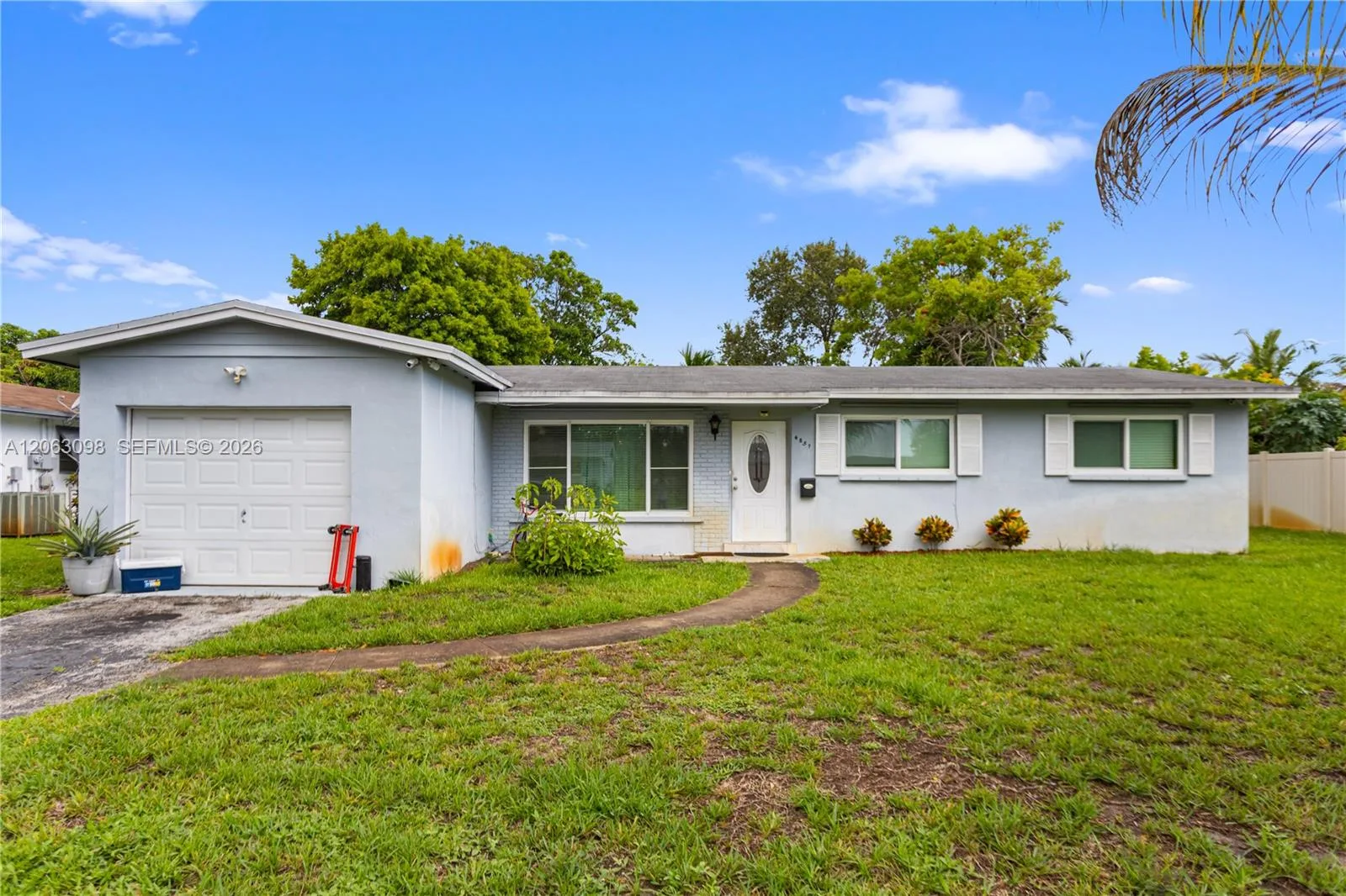 4857 NW 8th Ct, Plantation, FL 33317 photo 2