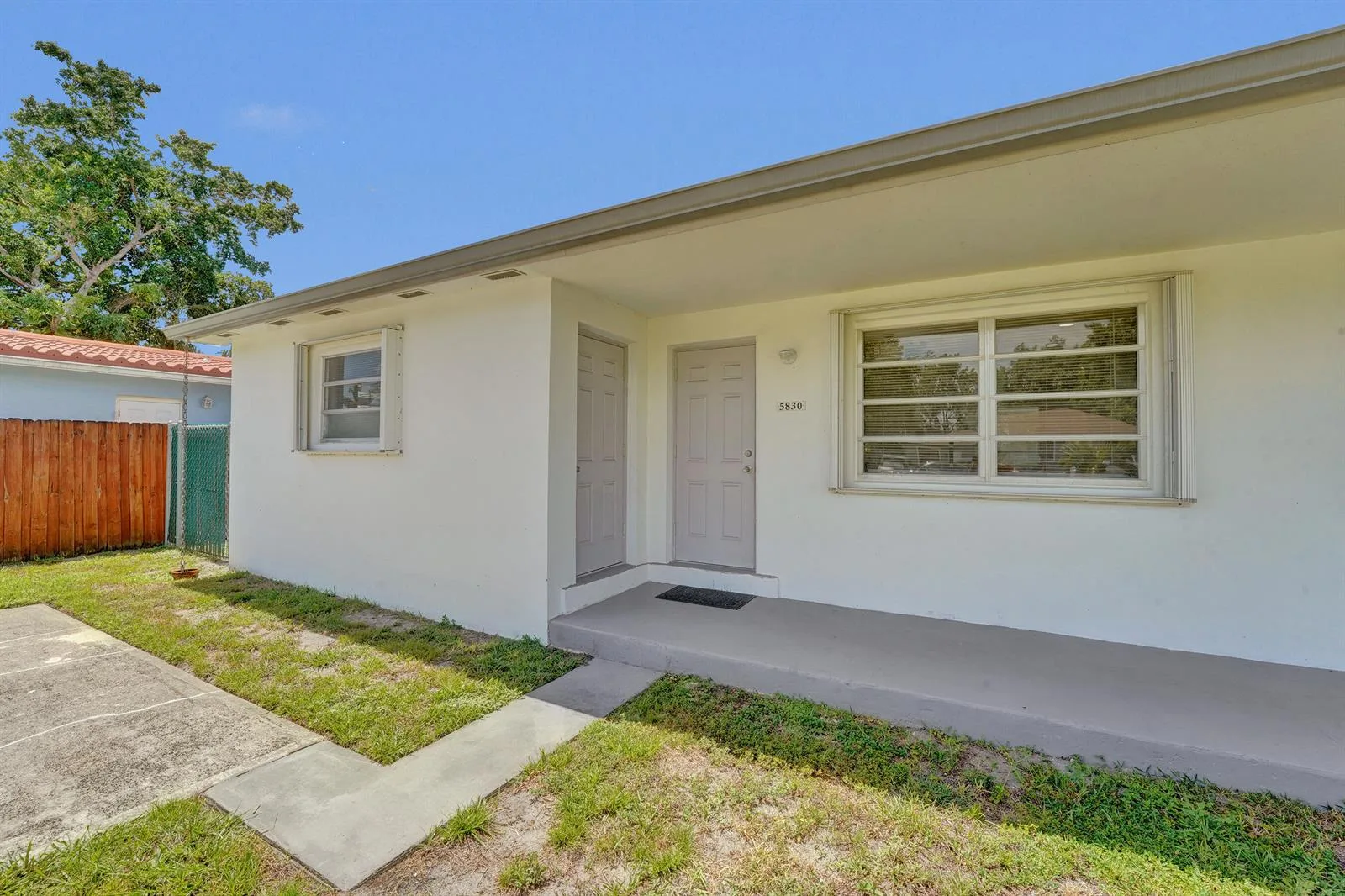 5830 Garfield Street, Hollywood, FL 33021 photo 3
