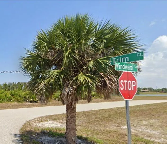 12 Trim, Other City - In The State Of Florida, FL 33946
