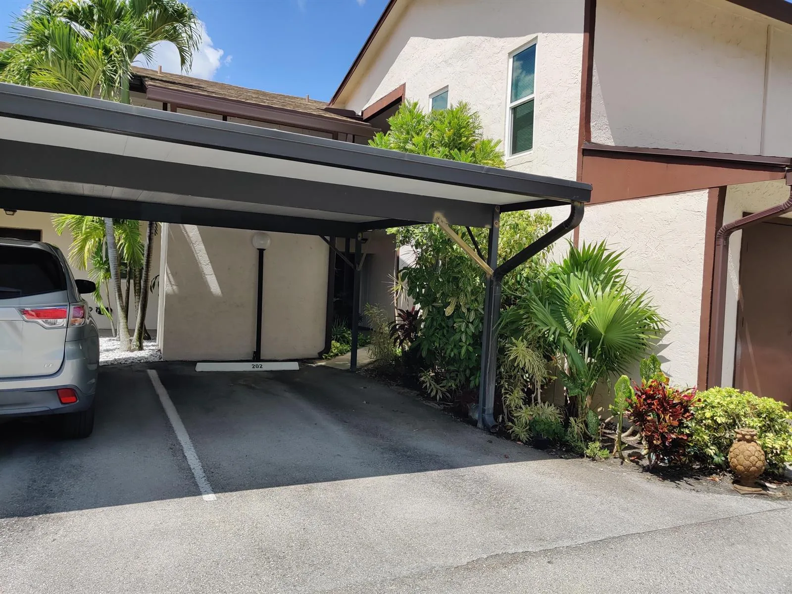 6531 SE Federal Highway # J202, Stuart, FL 34997 photo 2