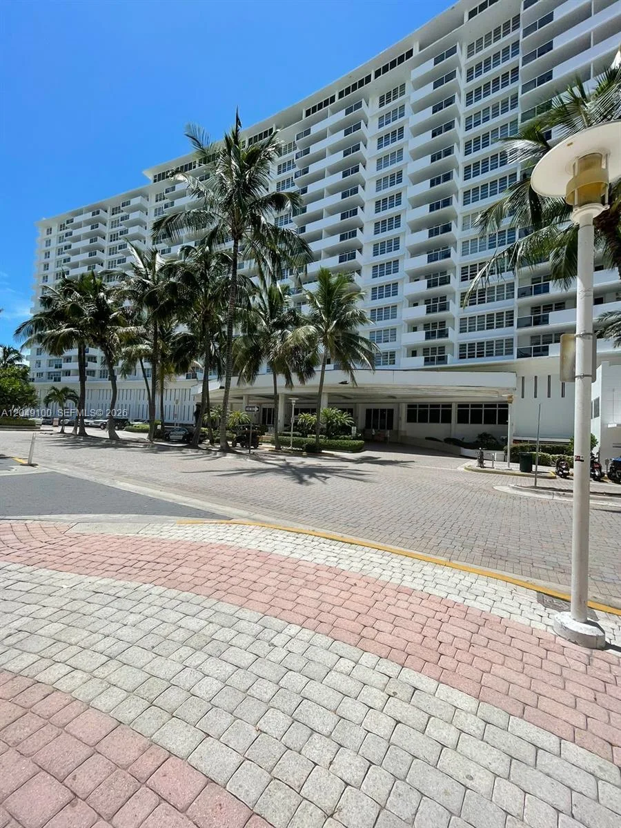 100 Lincoln Rd # 909, Miami Beach, FL 33139