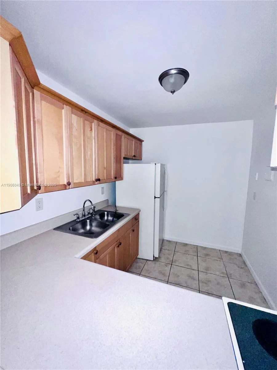 12290 NE 11th Ct # 305, North Miami, FL 33161 photo 6