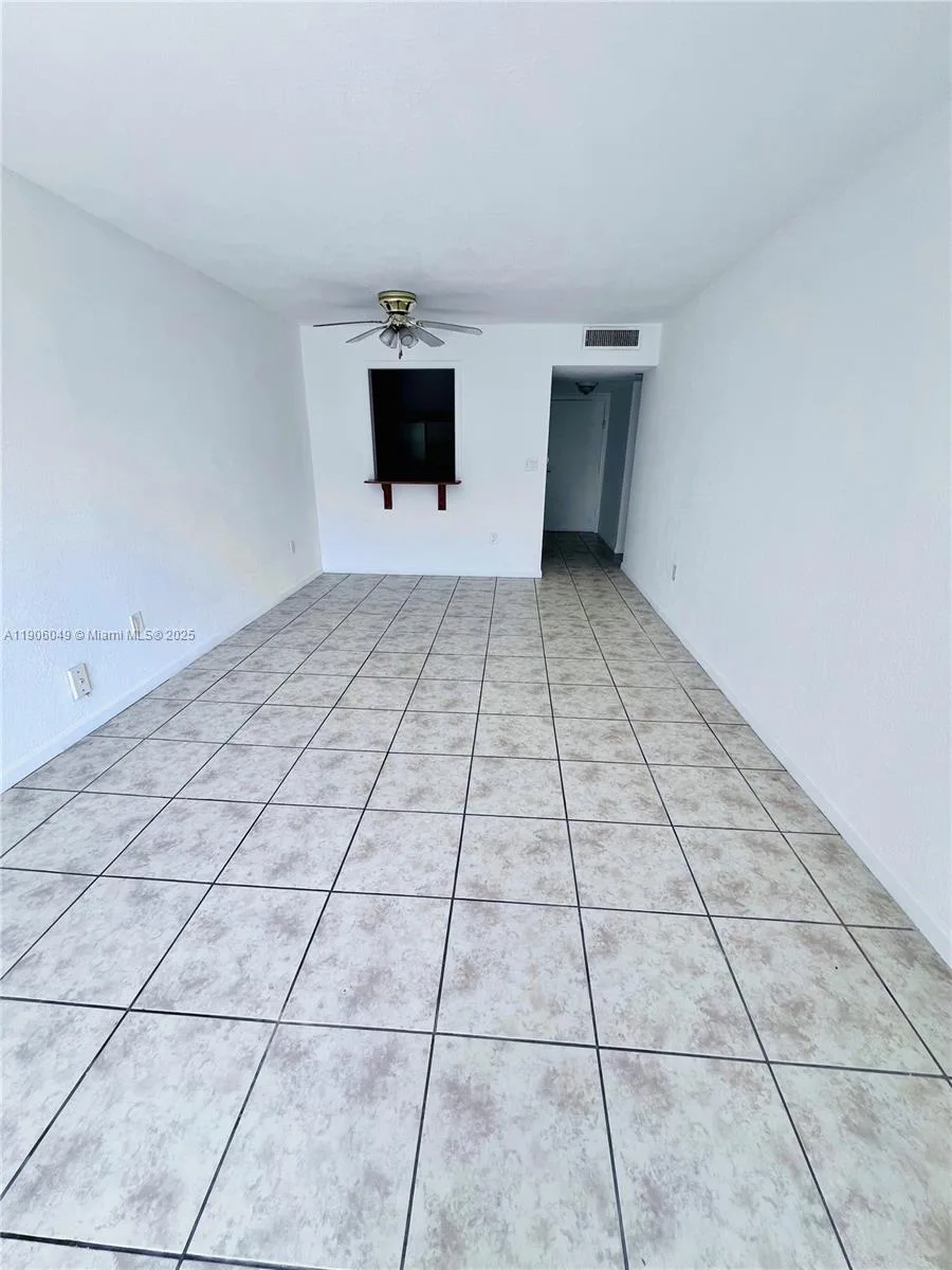 12290 NE 11th Ct # 305, North Miami, FL 33161 photo 8