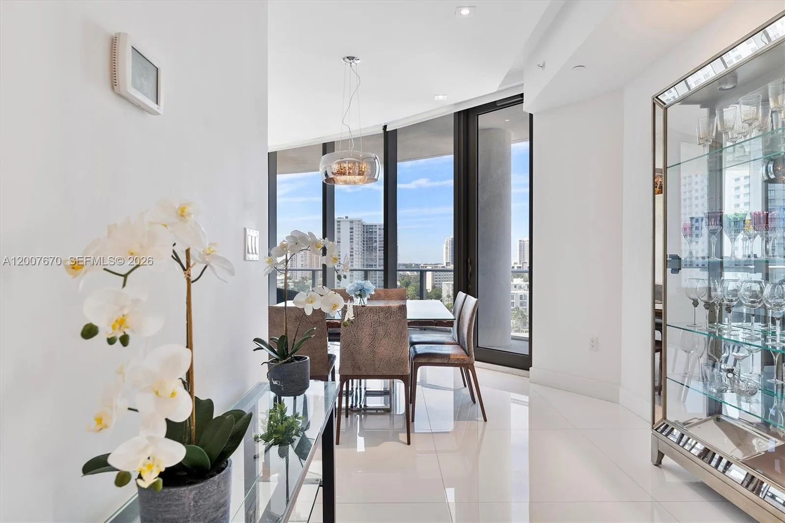 17475 Collins Ave # 504, Sunny Isles Beach, FL 33160 photo 3