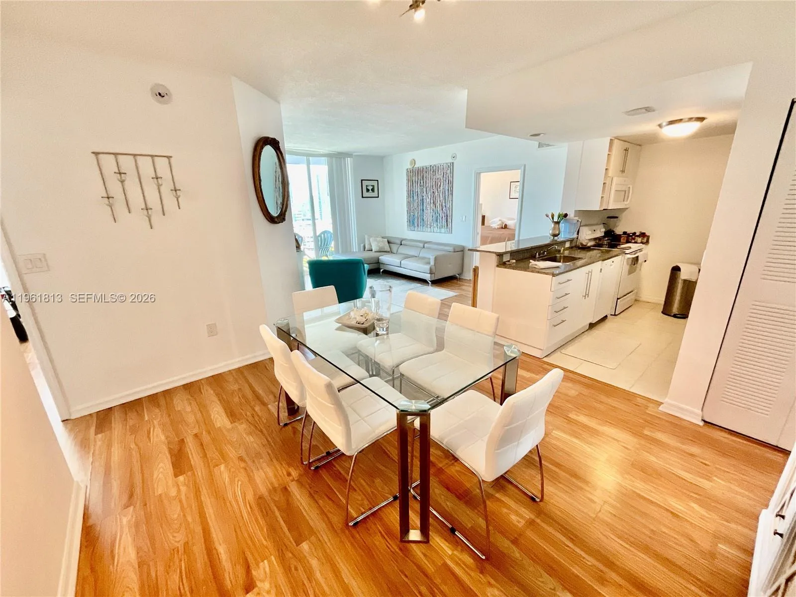275 NE 18th St # 1705, Miami, FL 33132 photo 5