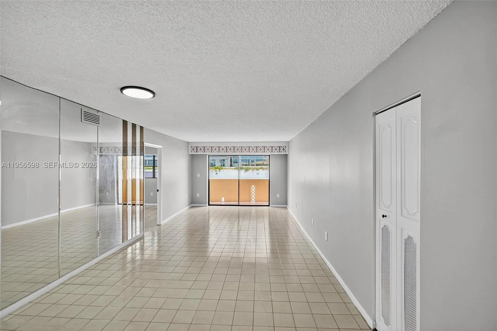 2924 Collins Avenue # 501, Miami Beach, FL 33140 photo 3