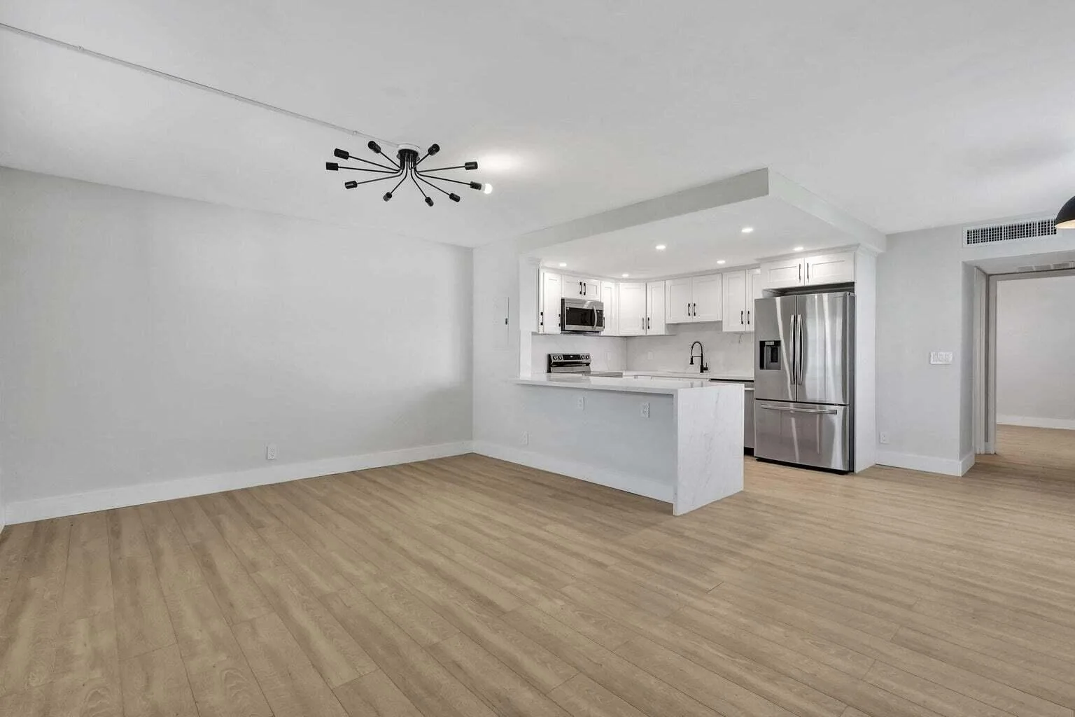 114 Brittany C, Delray Beach, FL 33446 photo 3