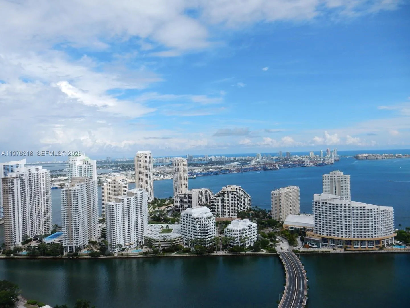 950 Brickell Bay Dr # 4508, Miami, FL 33131